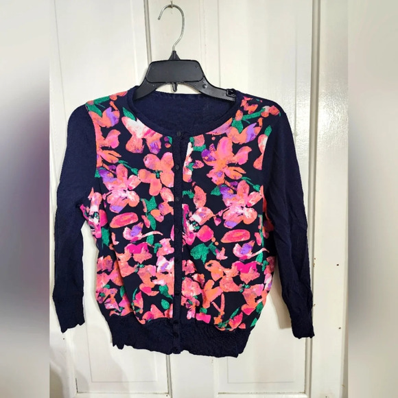 #058 Ann Taylor XS Flowery lightweight see thru button down cardigan - Picture 1 of 11